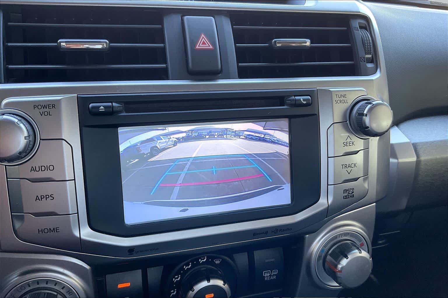 Used 2019 Super White Toyota SR5 image 26