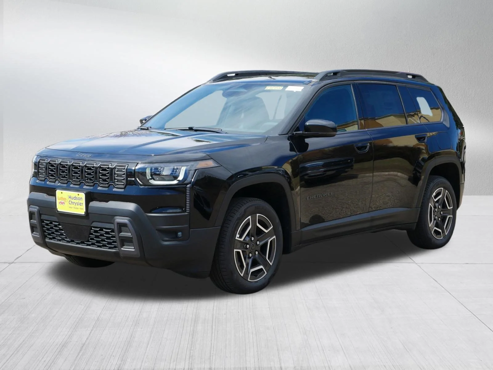 New 2026 Diamond Black Crystal Pearlcoat Jeep Limited image 4