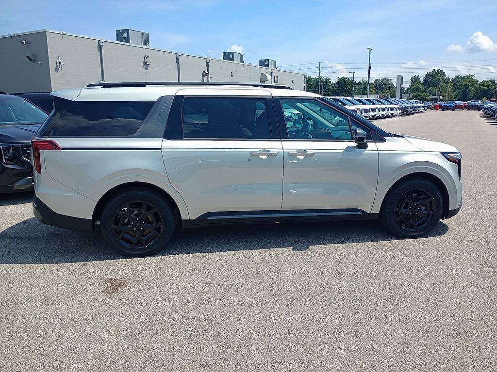 2026 Kia Carnival SX - Photo 2