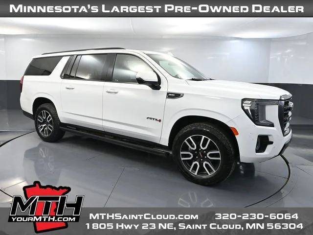 2021 GMC Yukon AT4 4X4's photo