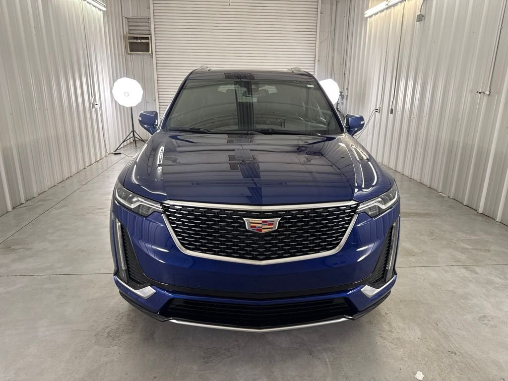 Used 2025 Opulent Blue Metallic Cadillac Premium Luxury image 2