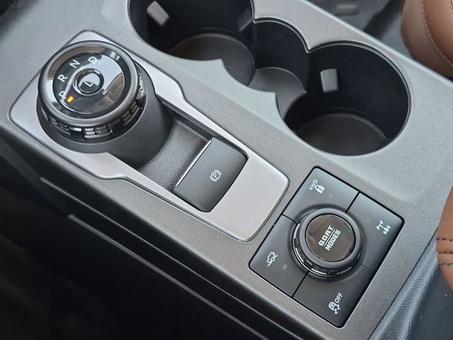 New 2026 Space White Metallic Ford Outer Banks® image 12