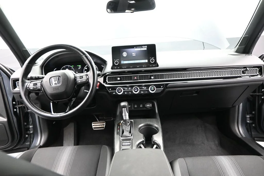 Used 2025 Meteorite Gray Metallic Honda Sport image 30