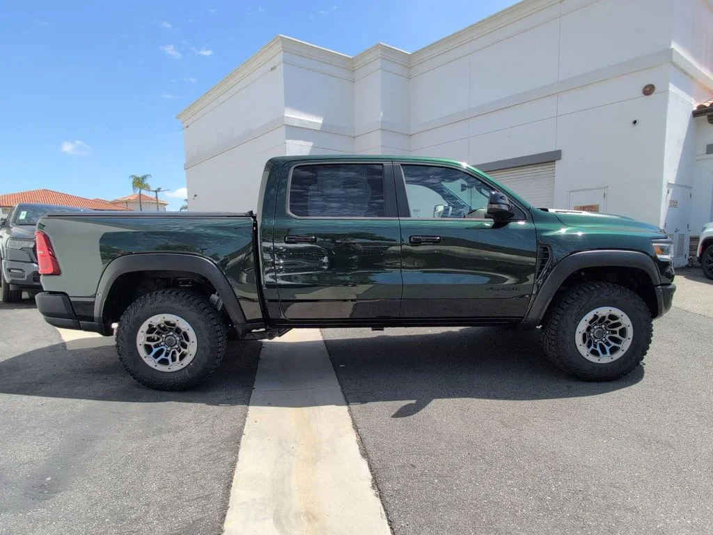 New 2026 Serrano-Green Metallic Exterior Paint RAM RHO image 4