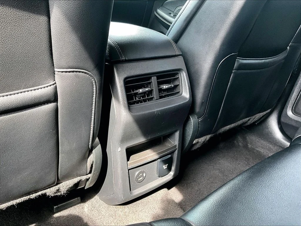 Used 2022 Gray Ford Titanium image 31