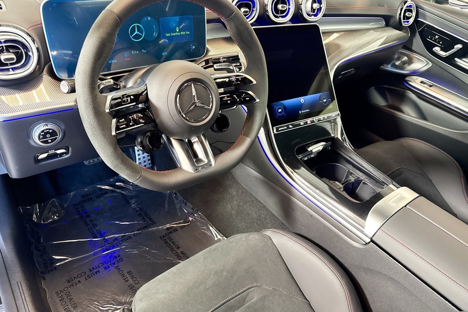 New 2026 Manufaktur Graphite Grey Magno Mercedes-Benz AMG® CLE 53 image 9