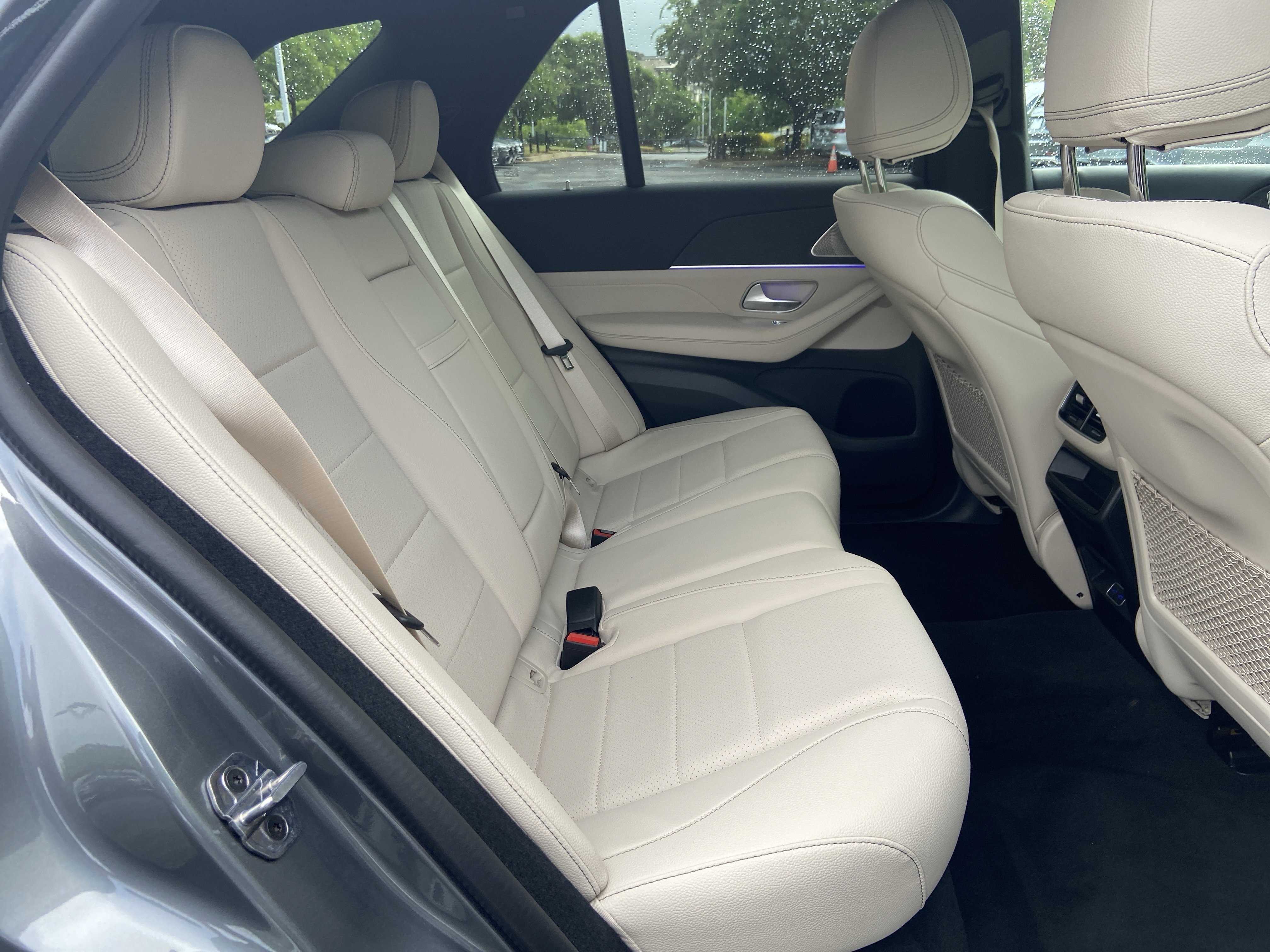 New 2026 Selenite Grey Metallic Mercedes-Benz GLE 450 4MATIC® SUV image 40