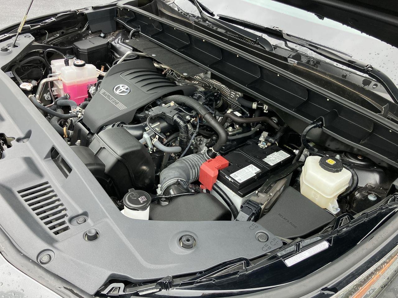 Used 2023 Gray (Magnetic Gray Metallic) Toyota LE AWD image 36