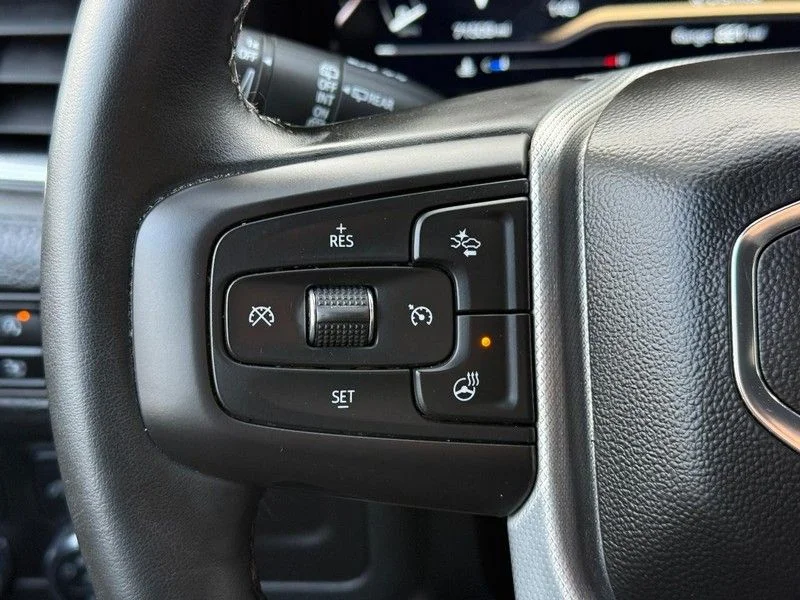 2023 GMC Yukon XL Denali - Photo 21