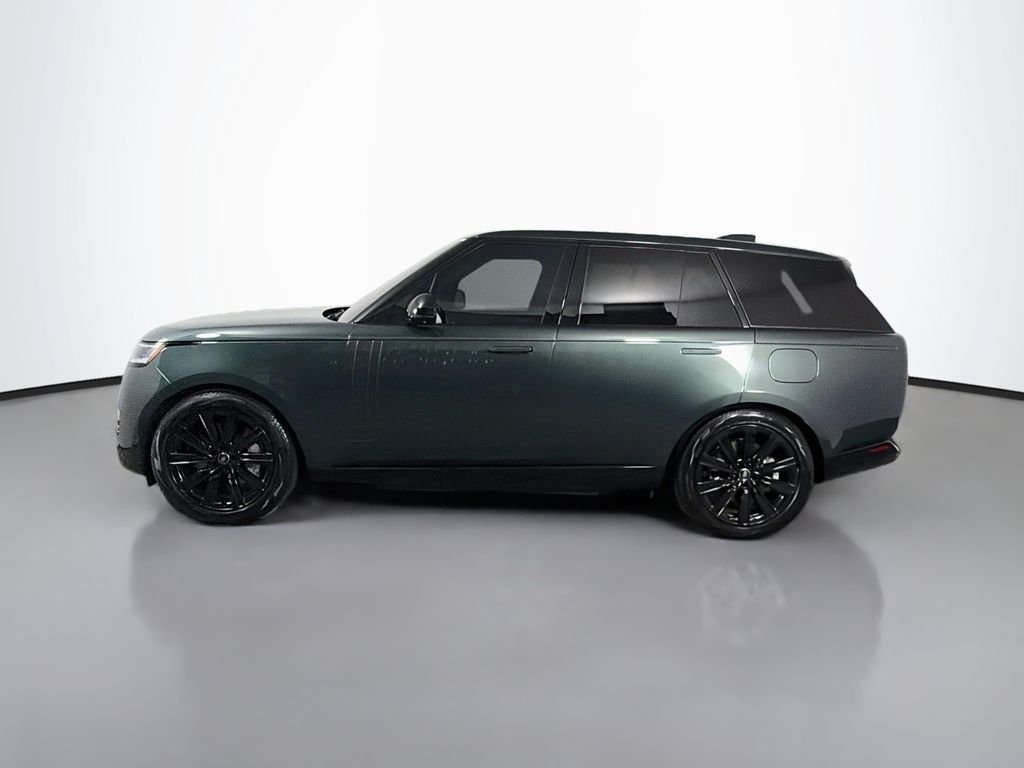 Used 2025 Belgravia Green Metallic Land Rover SE image 8