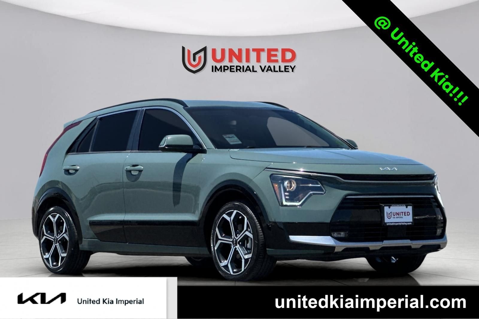 2023 Kia Niro EX Touring HEV's photo