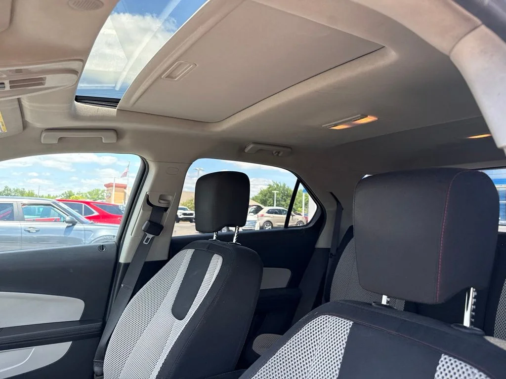Used 2016 Black Chevrolet LT image 16