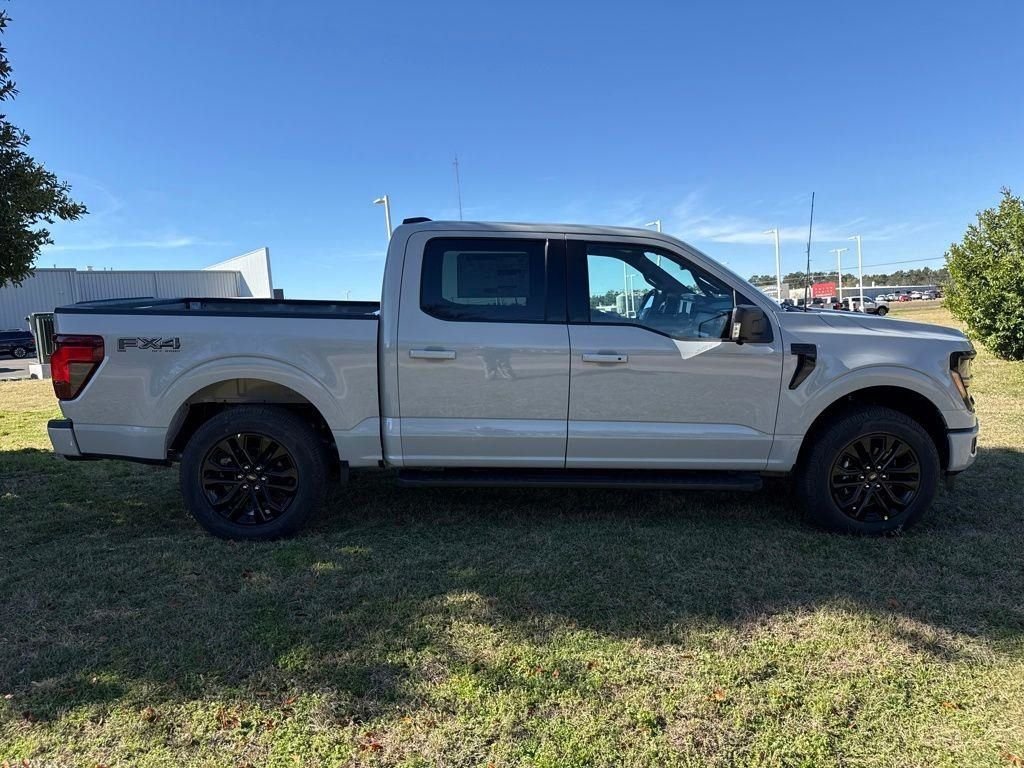 New 2026 White Ford XLT image 12