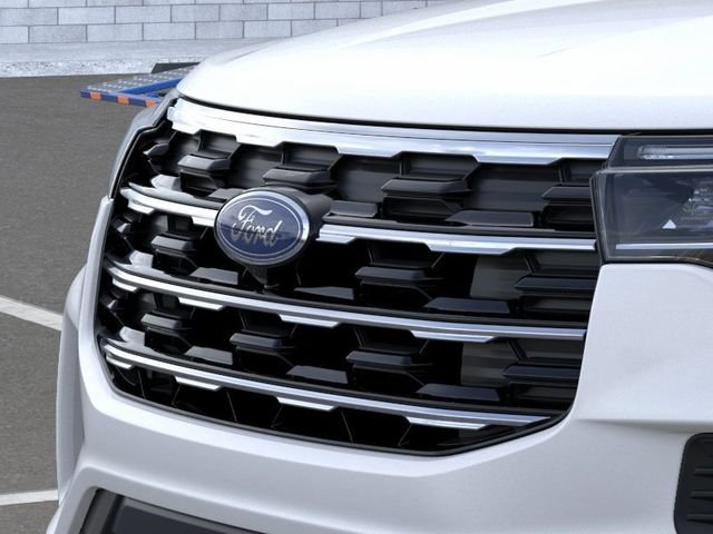 New 2026 Star White Metallic Tri-Coat Ford Active image 17