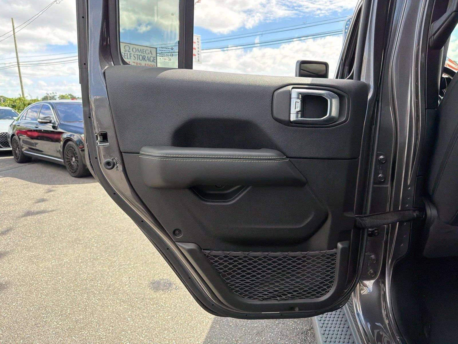 2022 Jeep Wrangler Unlimited Sahara - Photo 23