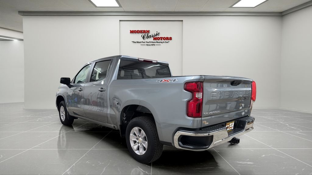 2026 Chevrolet Silverado 1500 LT - Photo 3