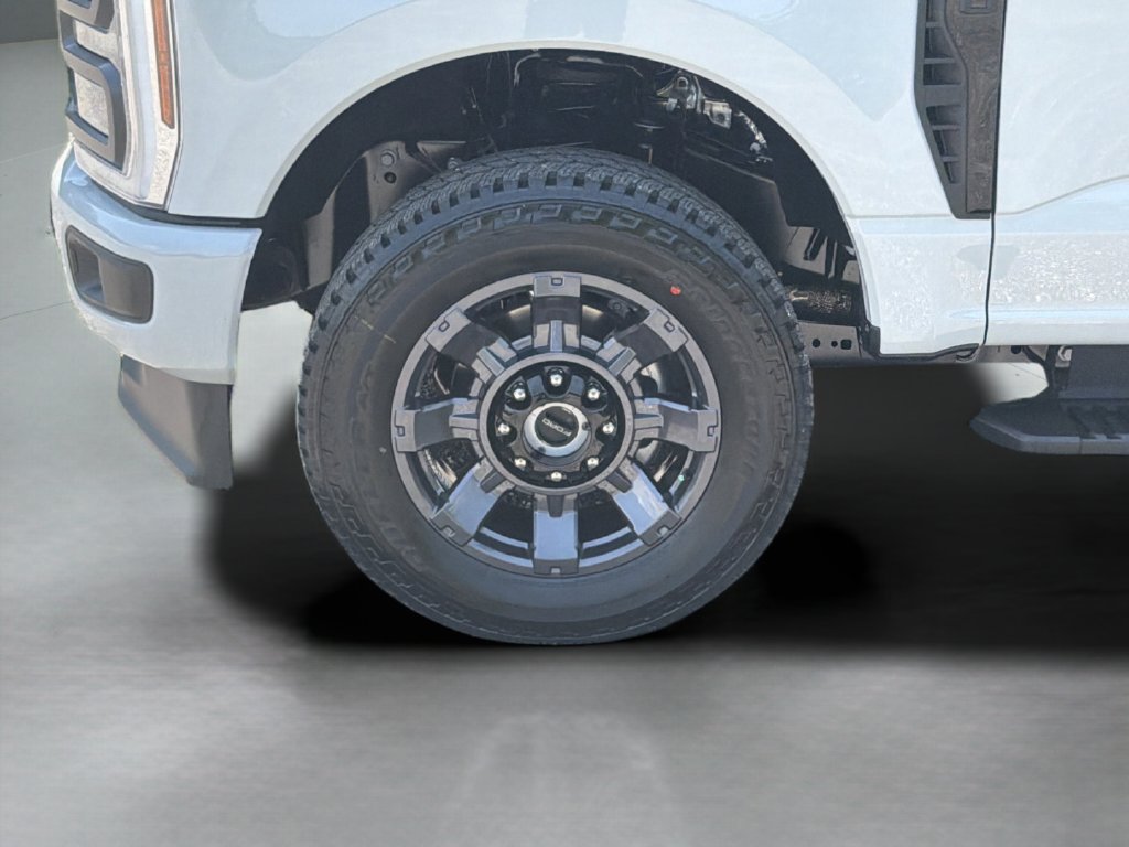 New 2026 Gray Ford XL image 8