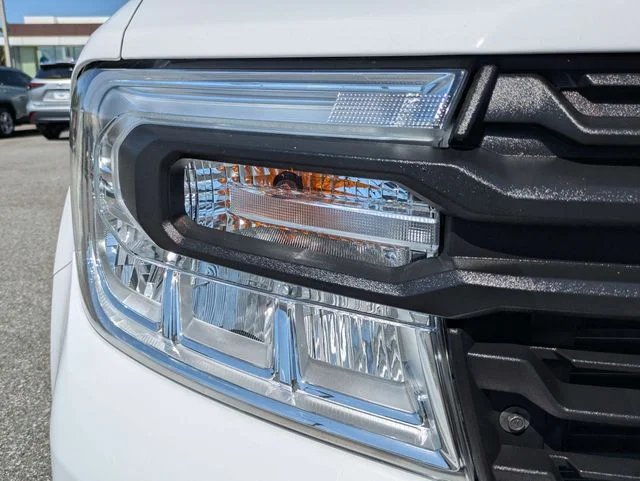 Used 2024 White Ford XL image 10