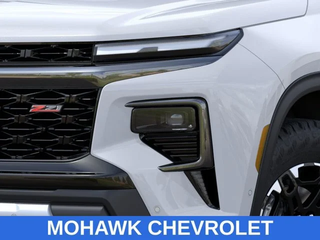 New 2027 Polar White Tricoat Chevrolet Z71 image 10
