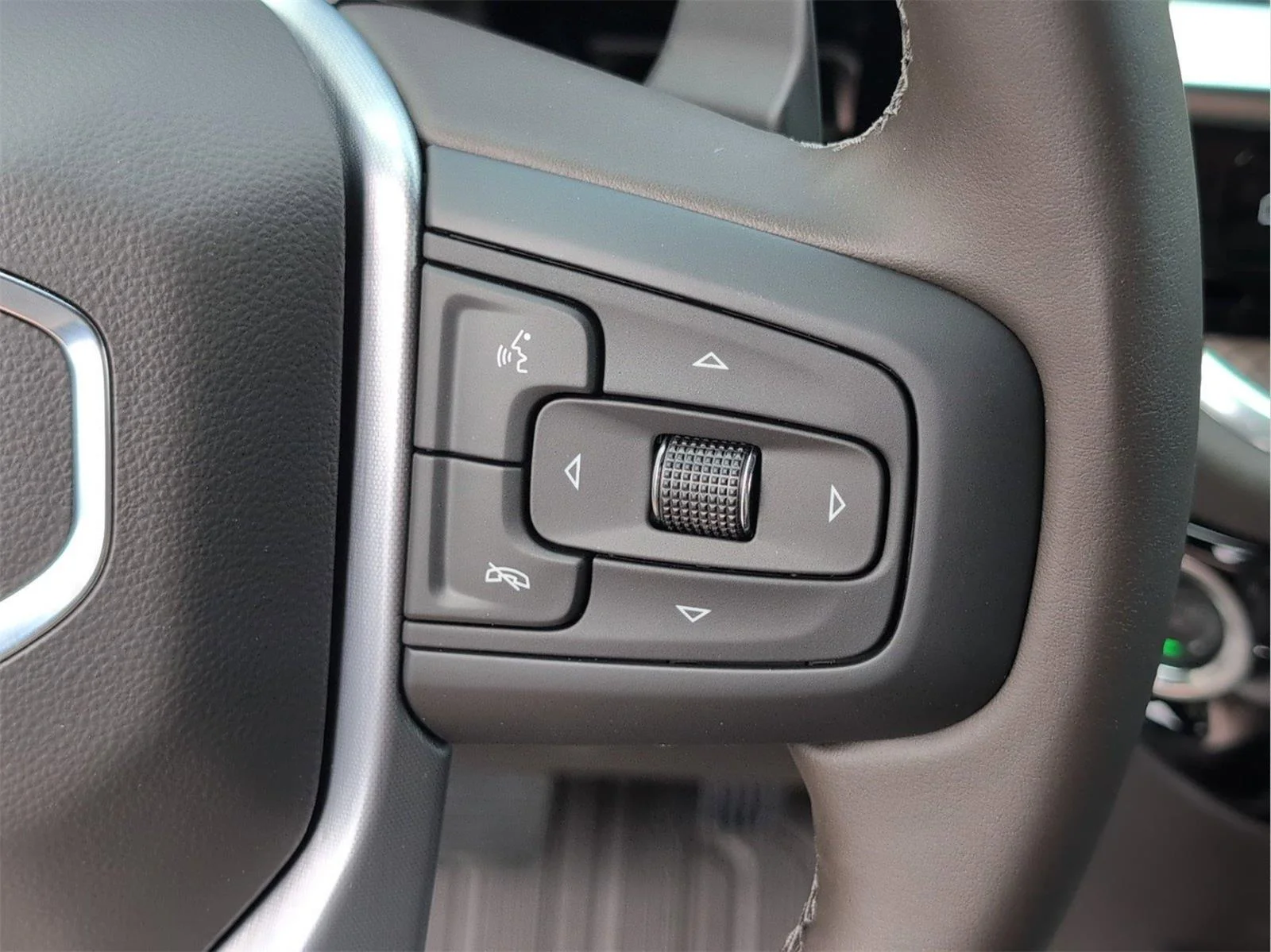 New 2026 Onyx Black GMC SLT image 19