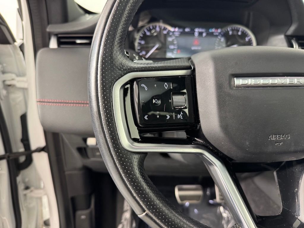 Used 2022 Fuji White Land Rover S R-Dynamic image 16