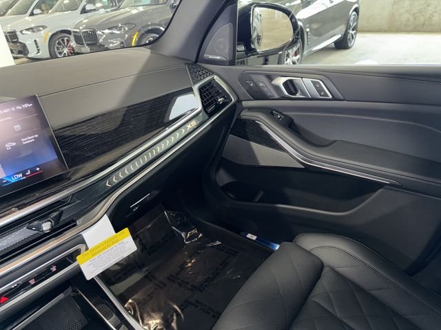 New 2026 Manhattan Green Metallic BMW xDrive50e image 21