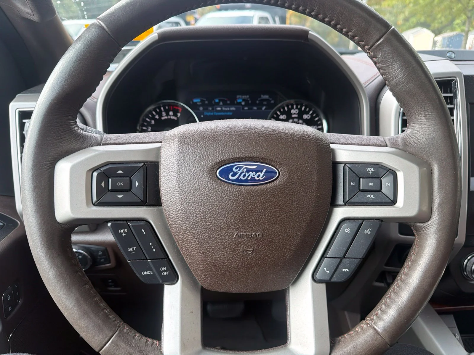 Certified Used 2020 Black Metallic Ford King Ranch image 18