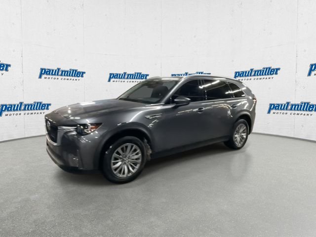 Used 2024 Machine Gray Metallic Mazda Preferred image 5