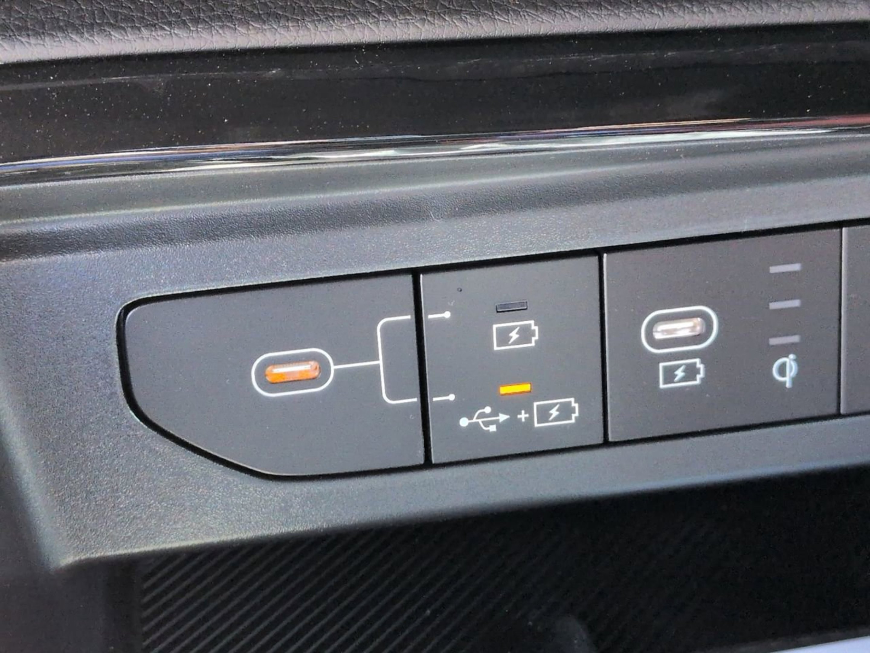 New 2026 Wolf Gray Kia GT-Line image 41