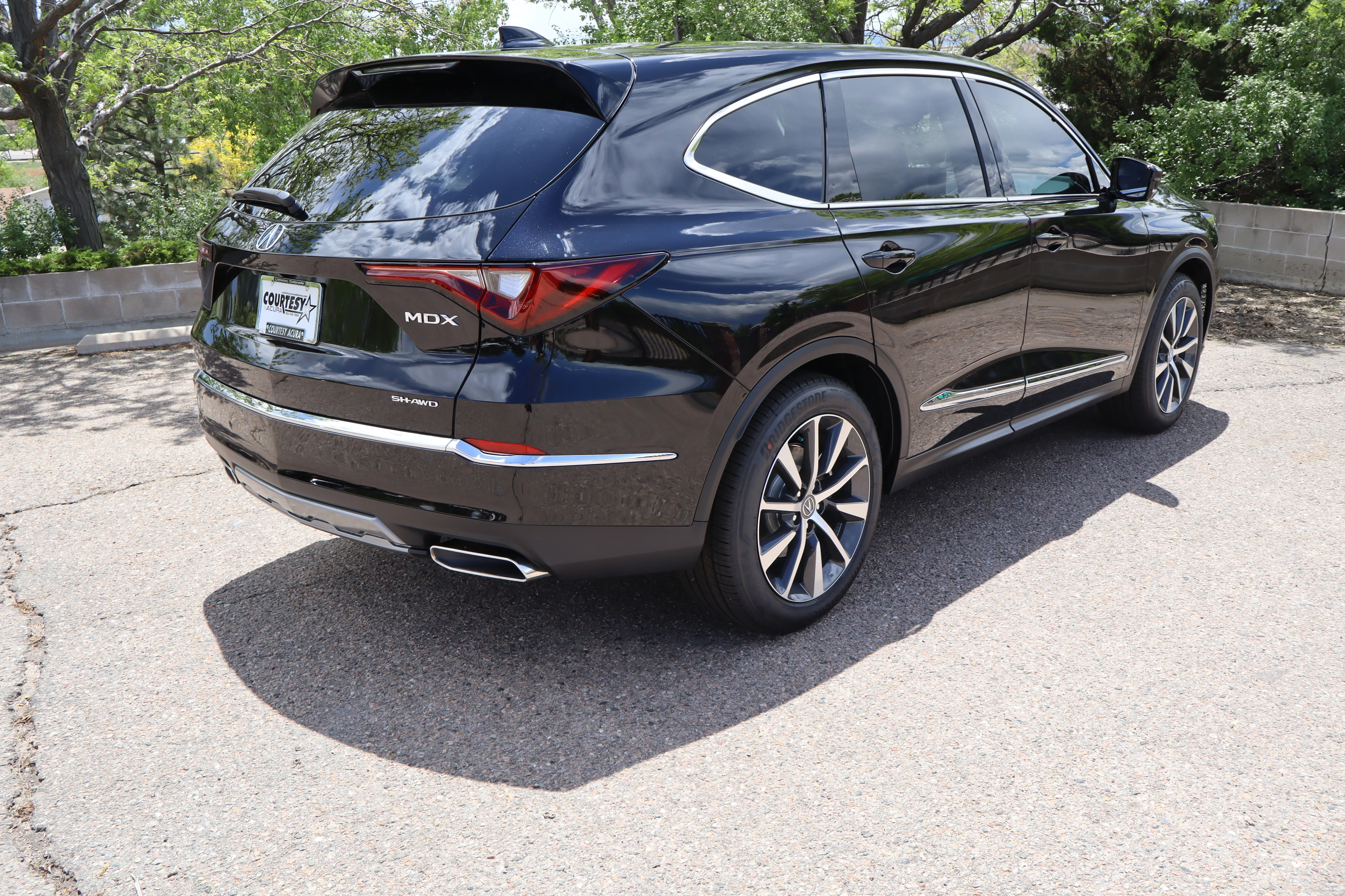 New 2026 Majestic Black Pearl Acura w/Technology Package image 6