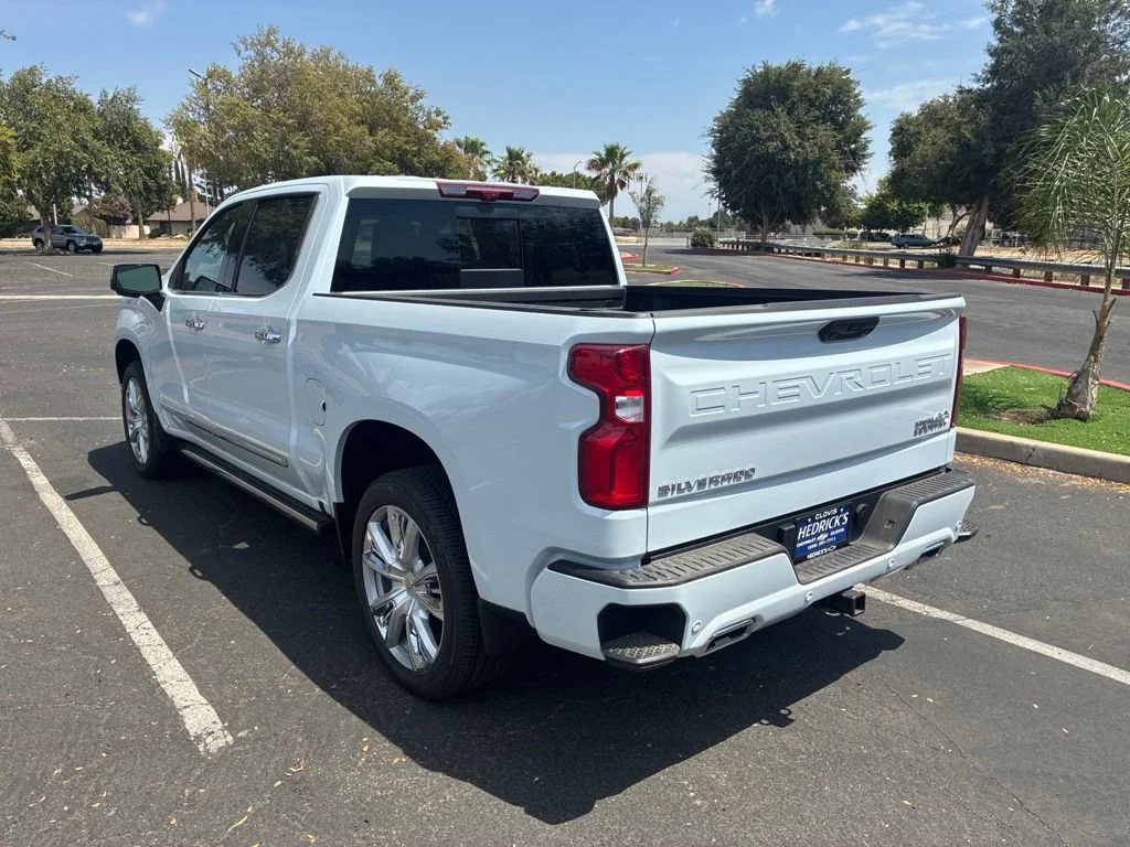 2026 Chevrolet Silverado 1500 High Country - Photo 5