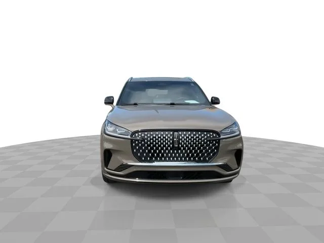 Used 2025 Gray Lincoln Black Label image 3