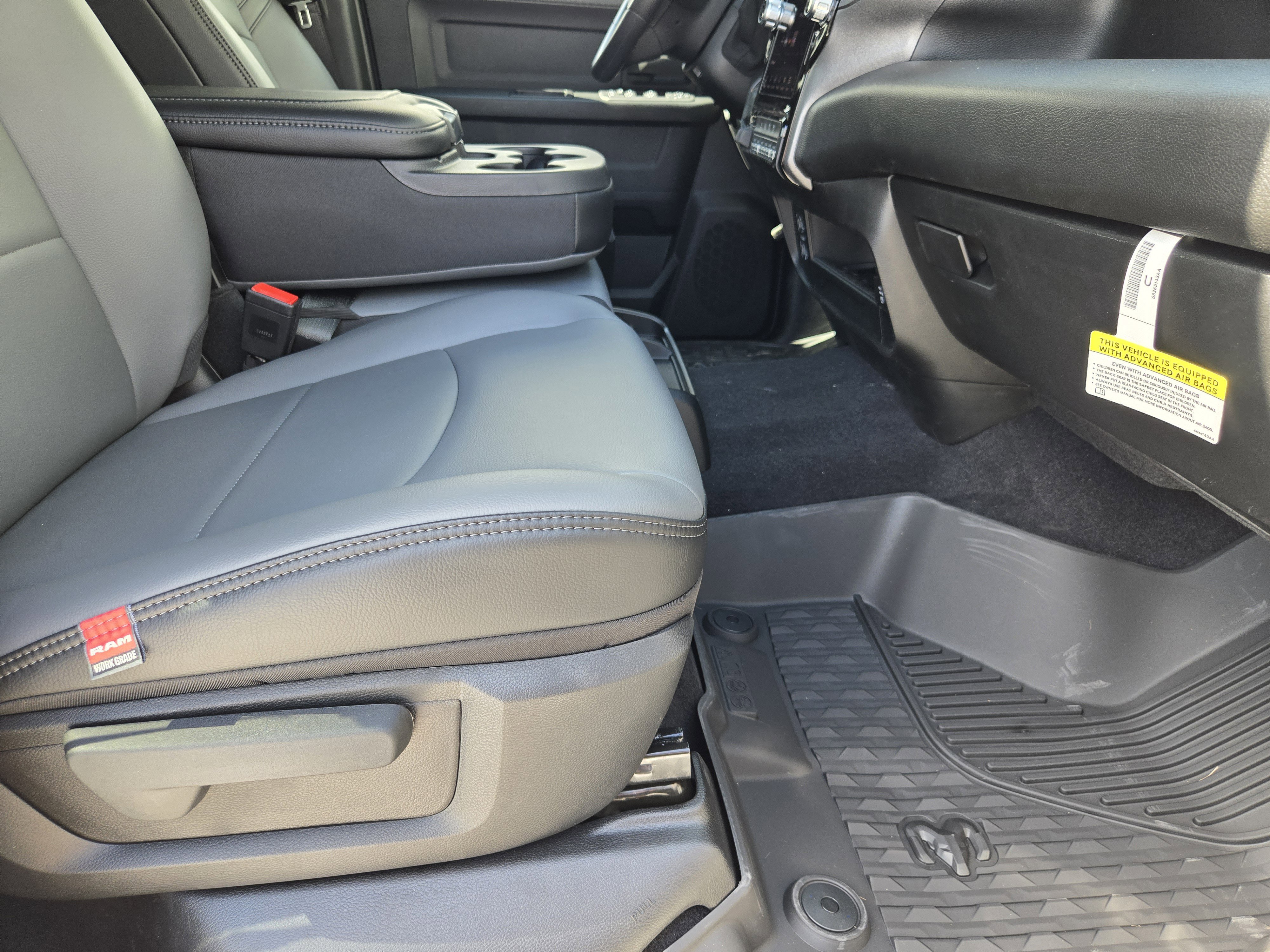 2026 RAM 2500 Tradesman - Photo 11