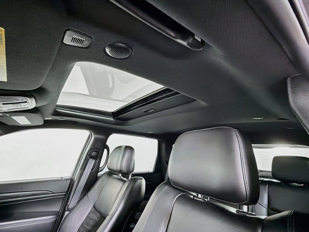 Used 2021 Gray Jeep Laredo X image 22