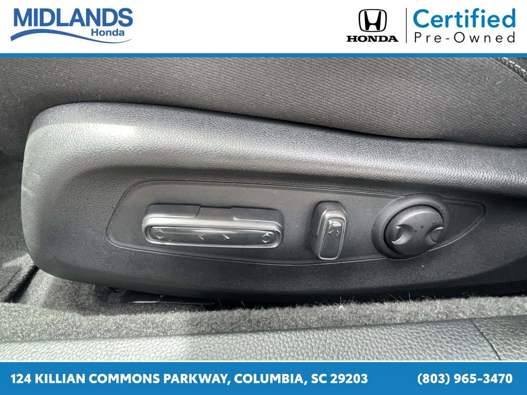 Certified Used 2025 Platinum White Pearl Honda 1.5T SE image 14
