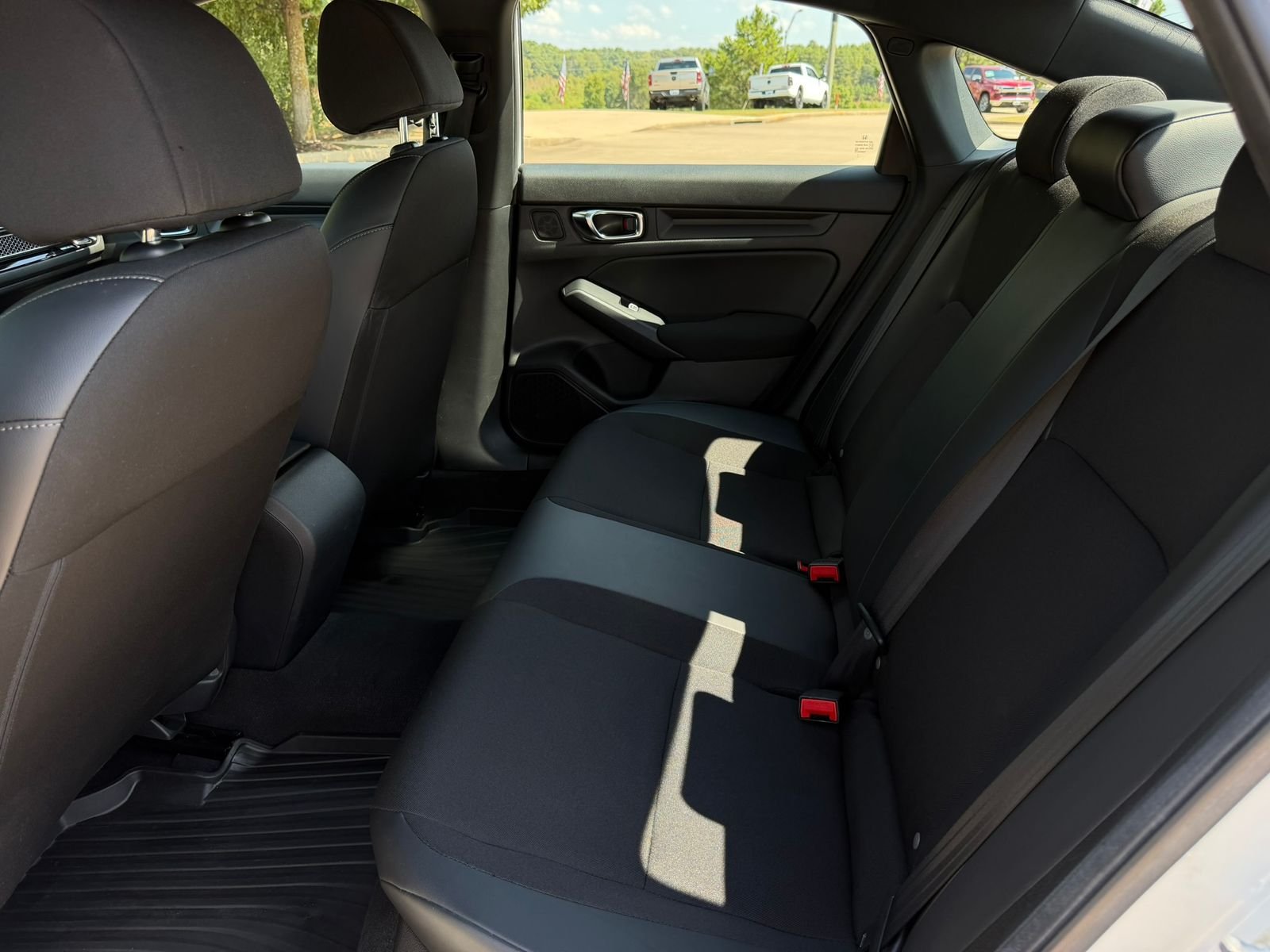 Certified Used 2024 Platinum White Pearl Honda Sport image 26
