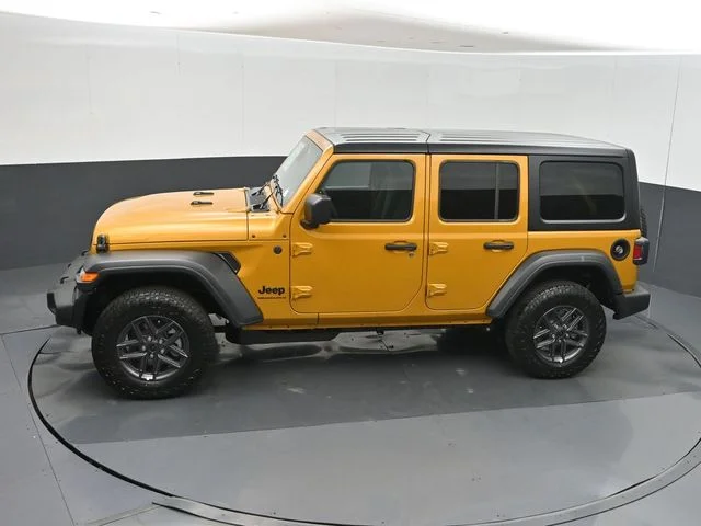 New 2026 Goldilocks Exterior Paint Jeep Sport S image 35