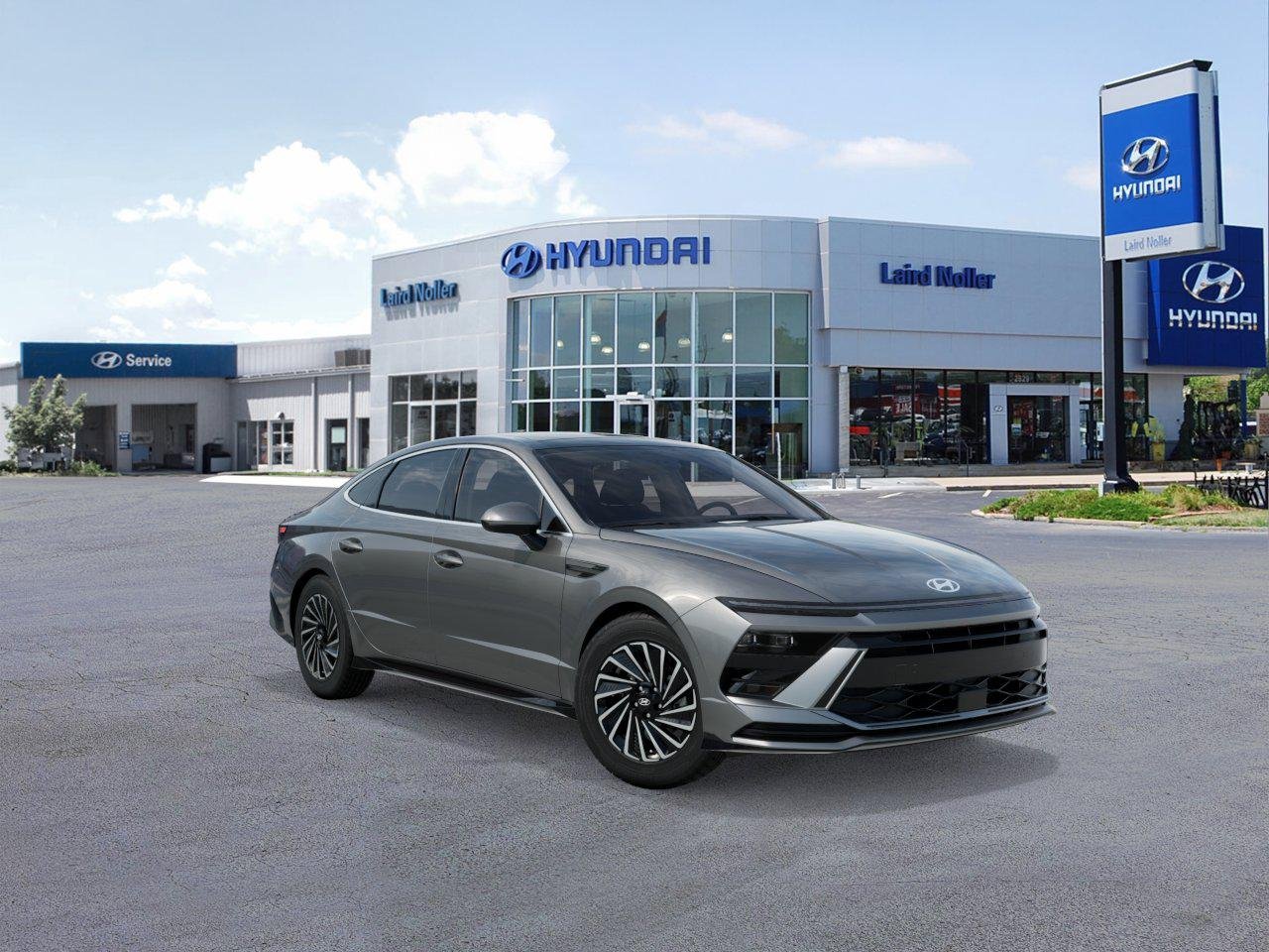 View vehicle photo 2