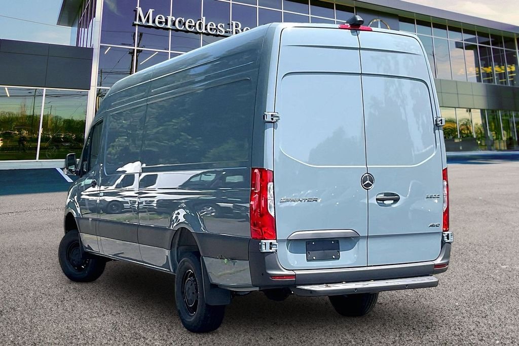 New 2026 Blue Gray Mercedes-Benz Cargo 170 WB image 3