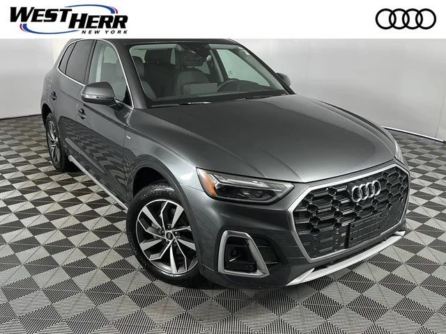2023 Audi Q5 S line Premium