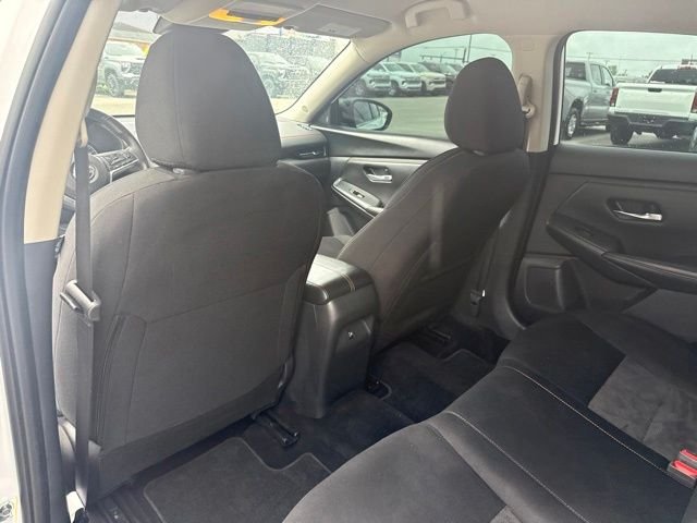 Used 2023 White Nissan SR image 25