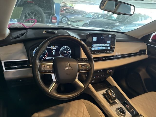 2023 Mitsubishi Outlander SEL - Photo 7