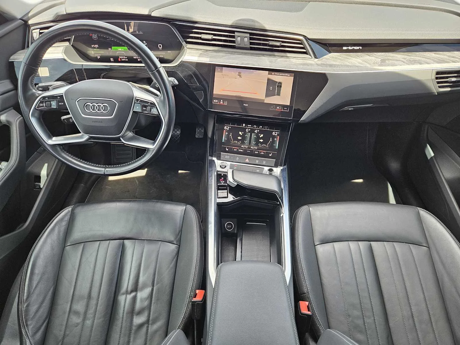 Used 2021 Florett Silver Metallic Audi Premium image 25