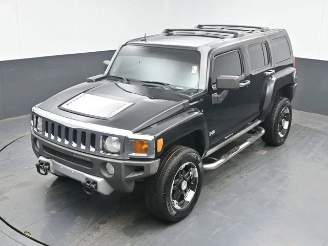 Used 2008 Black Hummer Luxury image 29