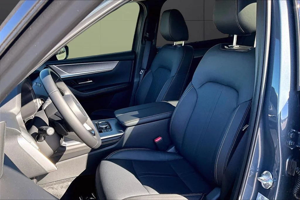 2026 Mazda CX-90 Premium Package - Photo 9