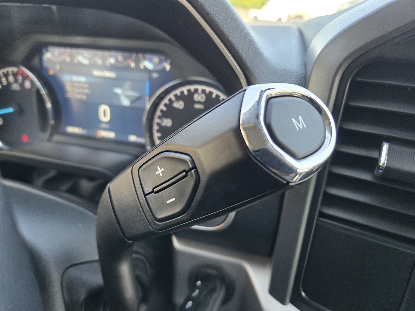 2022 Ford F-150 XL - Photo 19