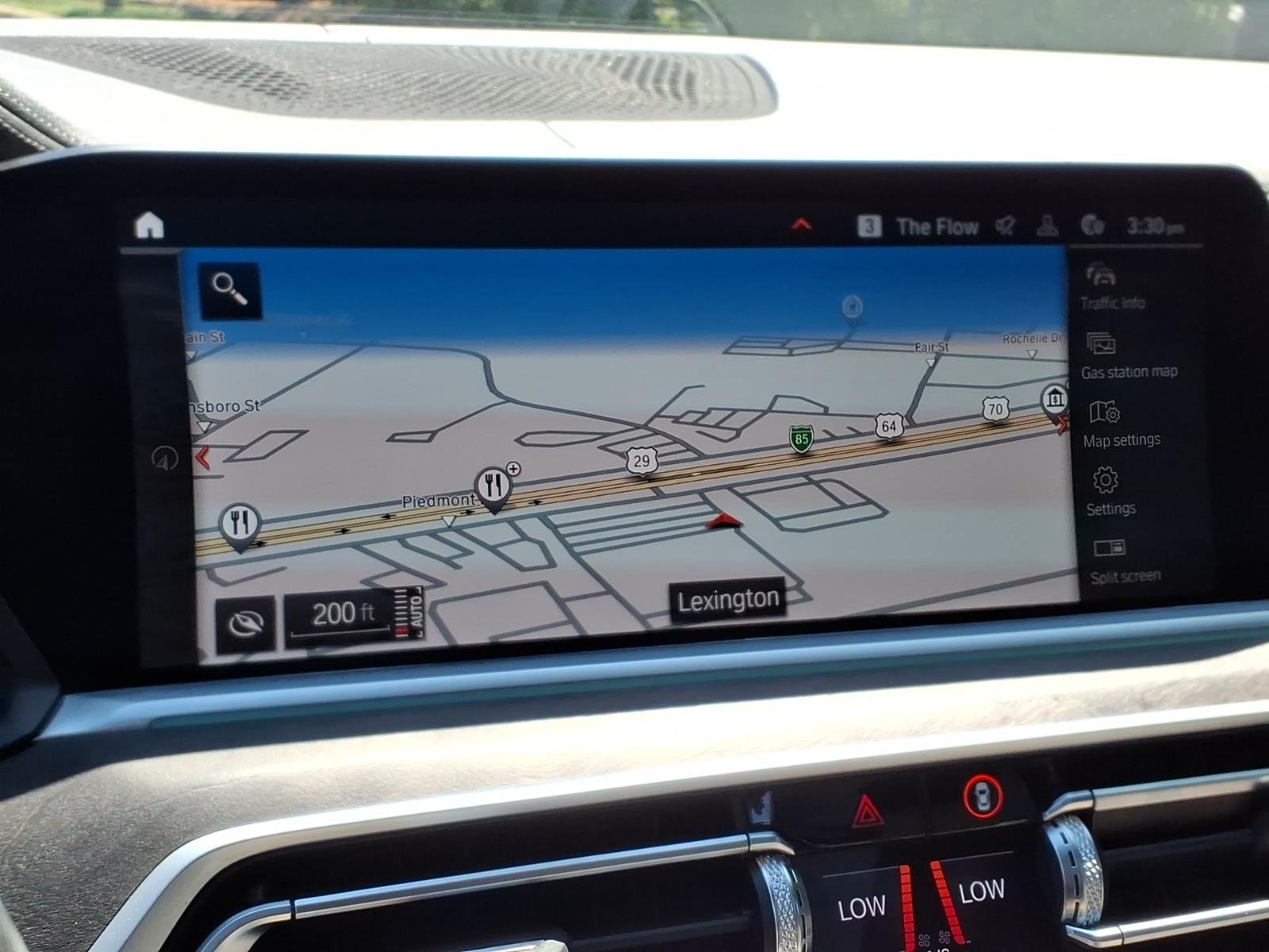 Used 2022 Black BMW xDrive40i image 7