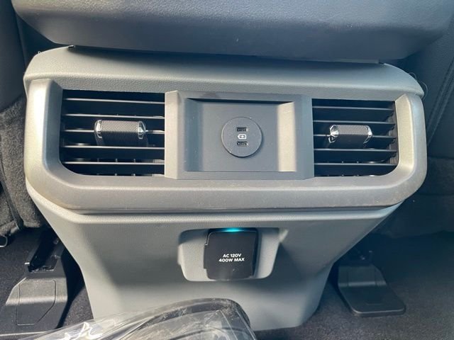 New 2026 Gray Ford Lariat image 42