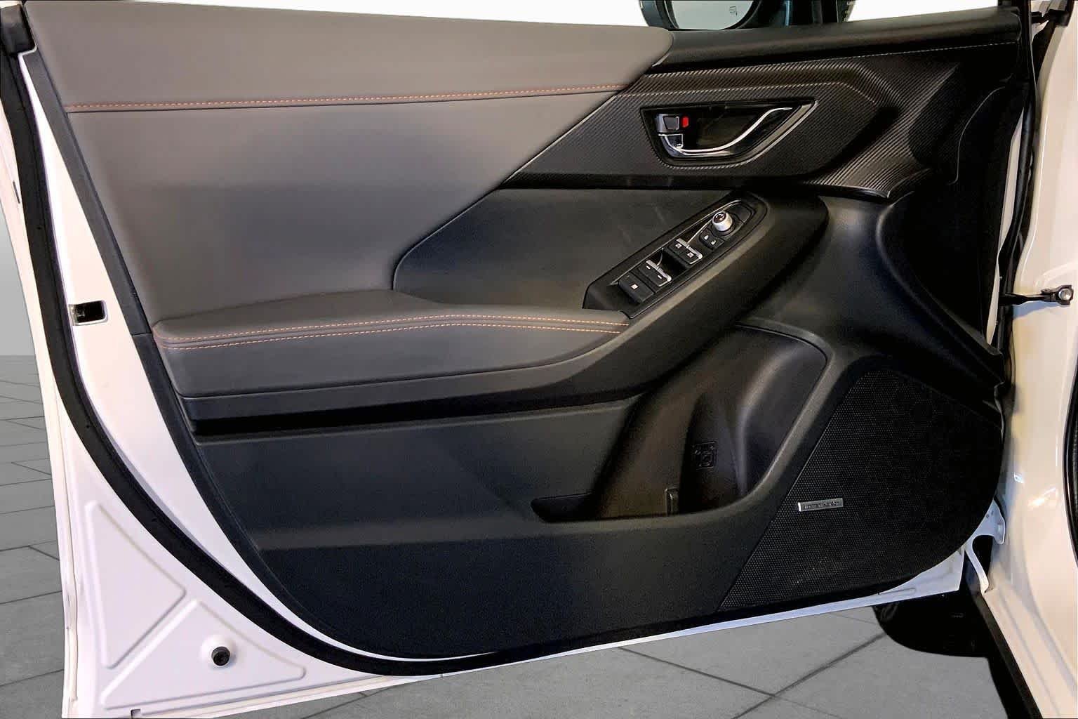 Used 2024 Crystal White Pearl Subaru Limited image 22
