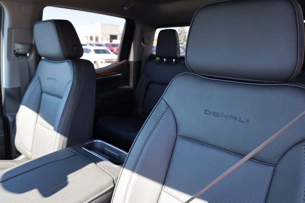 2026 GMC Sierra 1500 Denali - Photo 17
